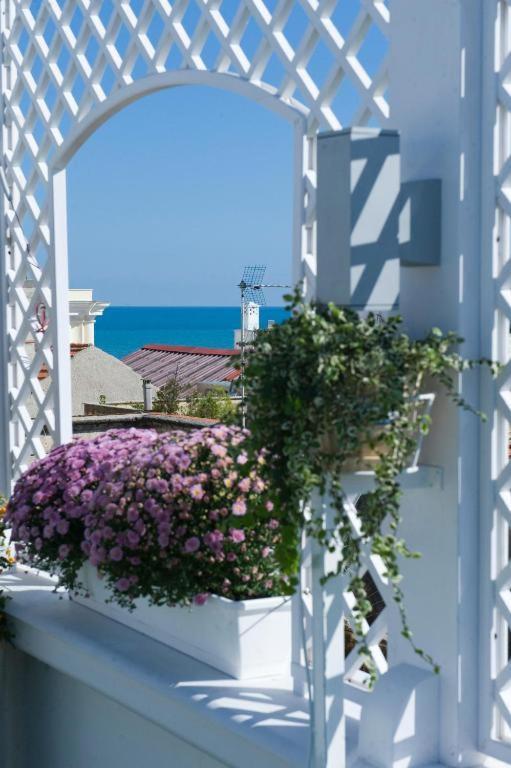 White House Ξενοδοχείο Trani Εξωτερικό φωτογραφία